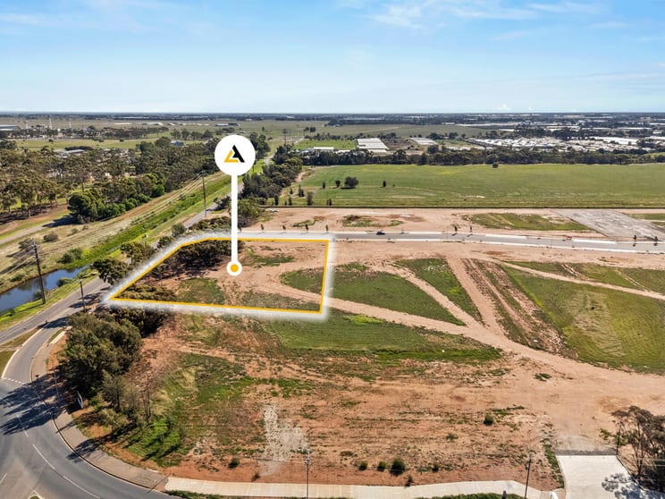 Click to view all images Lot 25/2 Orion Way Edinburgh North SA 5113 - Image 2
