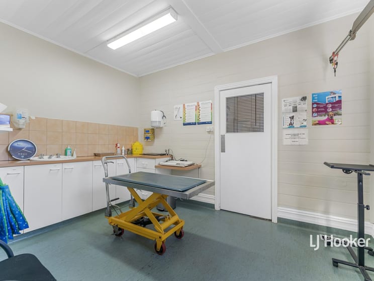 Click to view all images 107 High Street Broadford VIC 3658 - Image 3