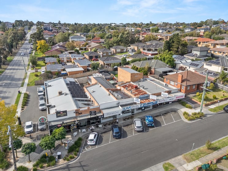 Click to view all images 4B Macrina Street Oakleigh East VIC 3166 - Image 3
