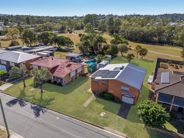 Click to view all images 61-63 Nimmo Street North Booval QLD 4304 - Image 3