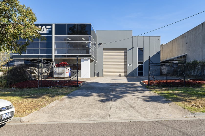 Click to view all images 53 Nathan Drive Campbellfield VIC 3061 - Image 3