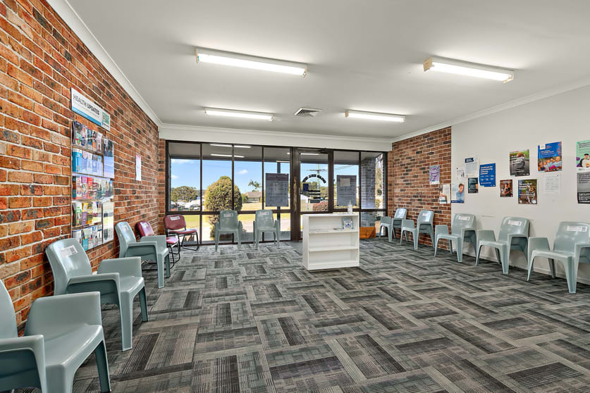 Click to view all images 20 Fishing Point Road Rathmines NSW 2283 - Image 3
