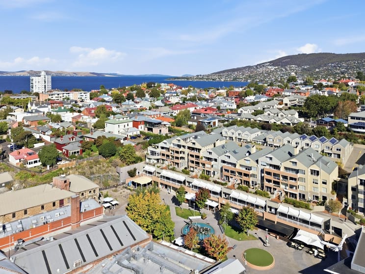 Click to view all images 29 Salamanca Square Battery Point TAS 7004 - Image 2