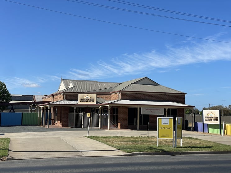 Click to view all images 74 Hardinge Street Deniliquin NSW 2710 - Image 1