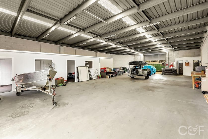 Click to view all images Unit 1/12 Bowen Crescent West Gosford NSW 2250 - Image 2