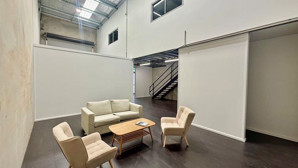 Click to view all images 31 Warehouse Circuit Yatala QLD 4207 - Image 3