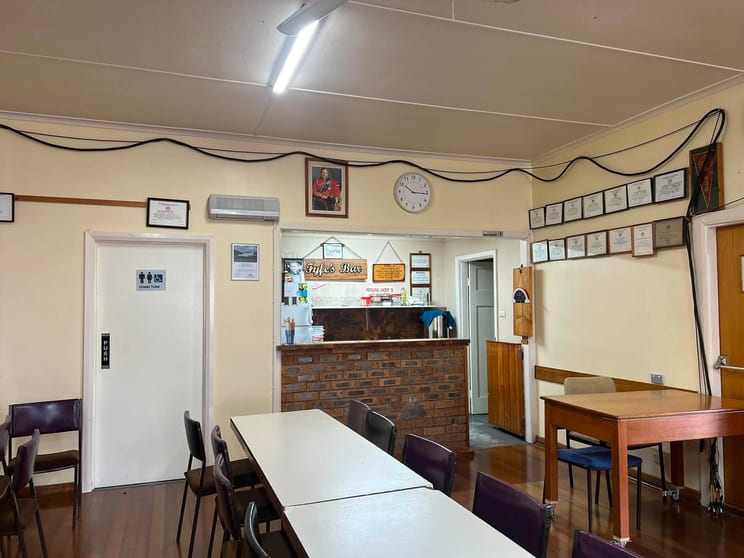 Click to view all images 4A Old Cam Road Somerset TAS 7322 - Image 2