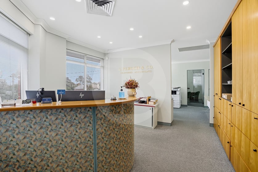 Click to view all images 10-11/1A WONGALA CRESCENT Beecroft NSW 2119 - Image 2