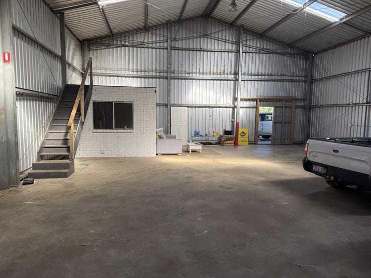 1/28 Auger Way Margaret River WA 6285 - Image 3