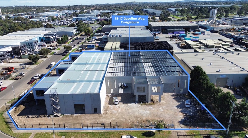 Click to view all images 15-17 Gasoline Way Craigieburn VIC 3064 - Image 1
