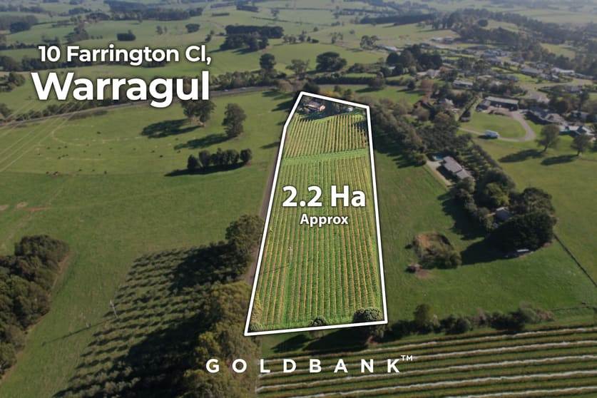 Click to view all images 10 Farrington Close Warragul VIC 3820 - Image 2