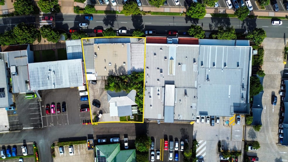 Click to view all images 70 Simpson Street Beerwah QLD 4519 - Image 3