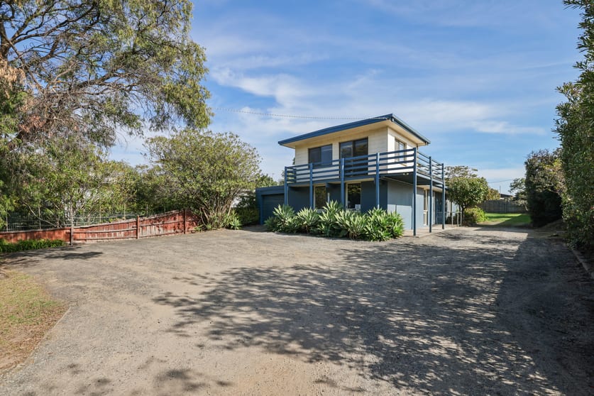 168 Thompson Avenue Cowes VIC 3922 - Image 2