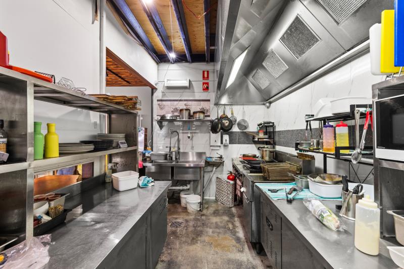 Click to view all images 14 Loyalty Road North Rocks NSW 2151 - Image 3