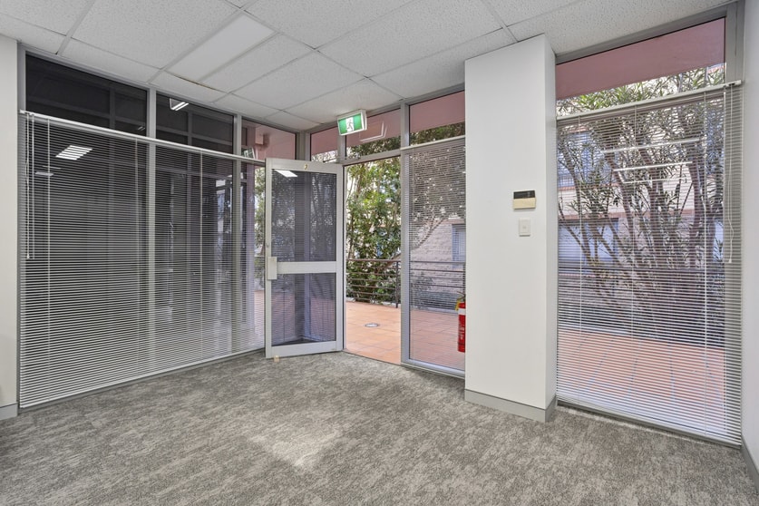 3/2 Victor Road Brookvale NSW 2100 - Image 3
