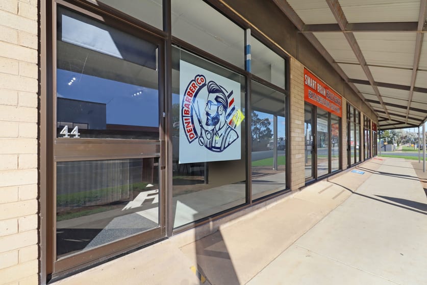 Click to view all images 4/44 Hardinge Street Deniliquin NSW 2710 - Image 1