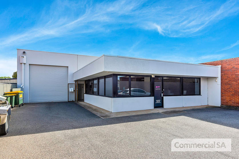 Click to view all images 6 Leane Avenue Allenby Gardens SA 5009 - Image 2