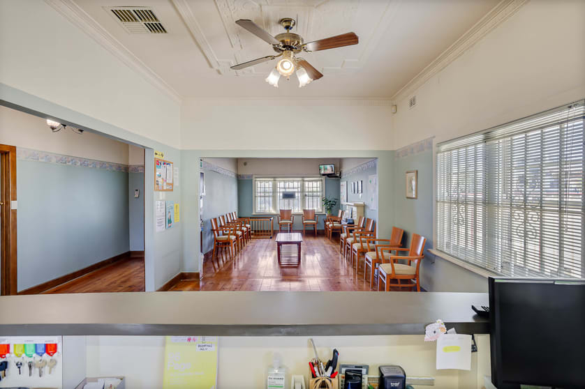 Click to view all images 304 Williamstown Road Yarraville VIC 3013 - Image 2