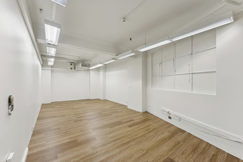 Click to view all images 117/400-412 Elizabeth Street Surry Hills NSW 2010 - Image 2