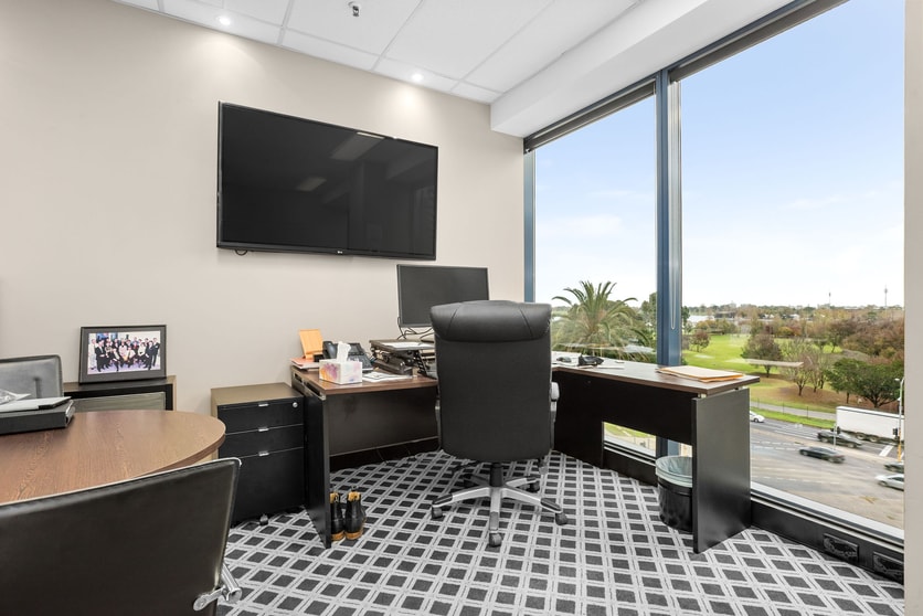 Suite 432 & Double Garage/Stor/1 Queens Road Melbourne VIC 3004 - Image 2