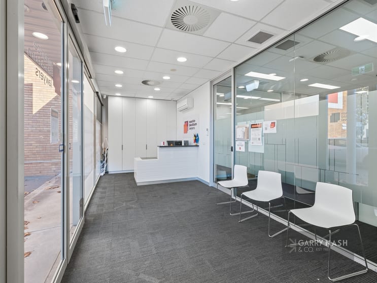 Click to view all images 29 Ely Street Wangaratta VIC 3677 - Image 2