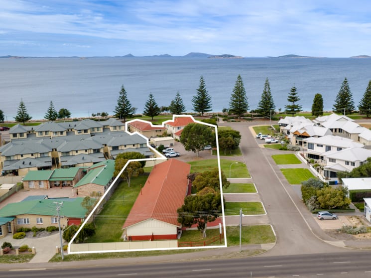 5 The Esplanade Esperance WA 6450 - Image 2