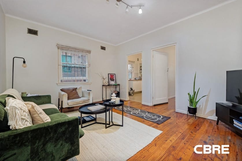 Click to view all images Dolphin Street Coogee NSW 2034 - Image 2