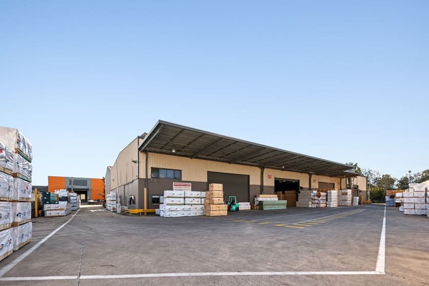 Click to view all images 44-48 Links Road St Marys NSW 2760 - Image 2