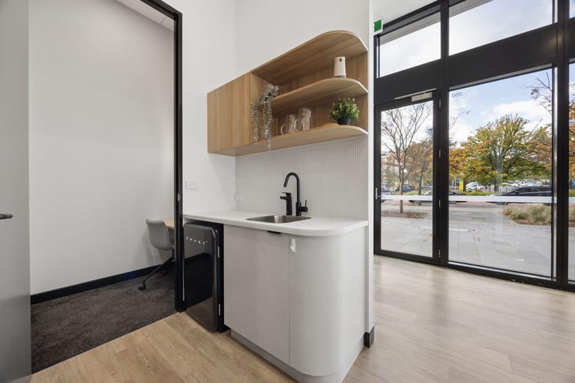 Click to view all images Suite 260/44 Constitution Avenue Parkes ACT 2600 - Image 3