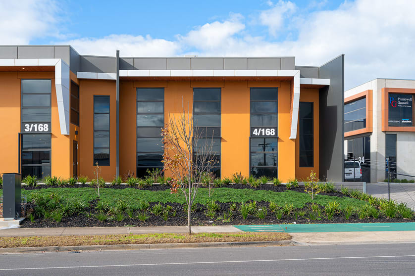Click to view all images Unit 4/168 Maddox Road Williamstown North VIC 3016 - Image 1