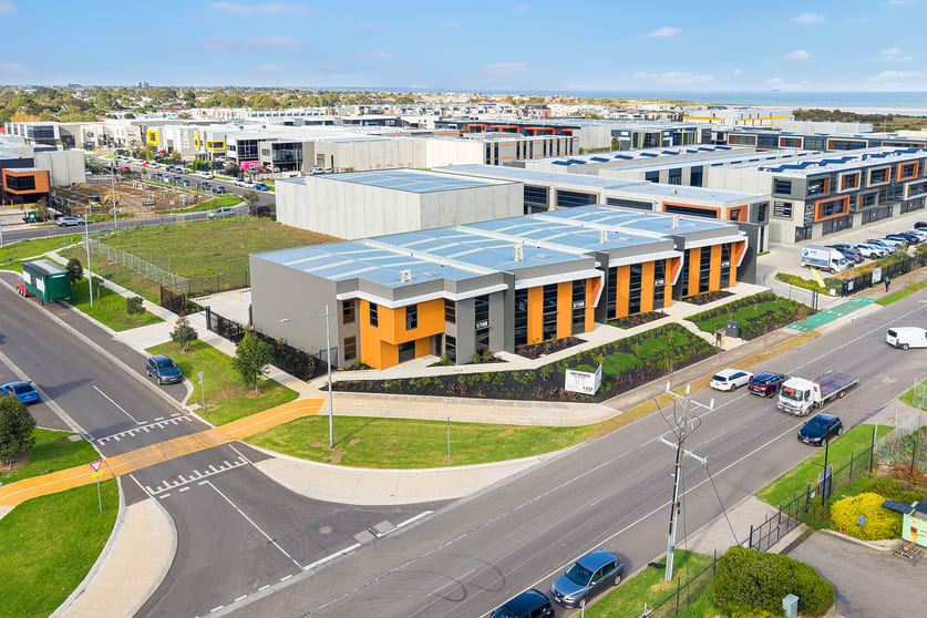 Click to view all images Unit 3/168 Maddox Road Williamstown North VIC 3016 - Image 3