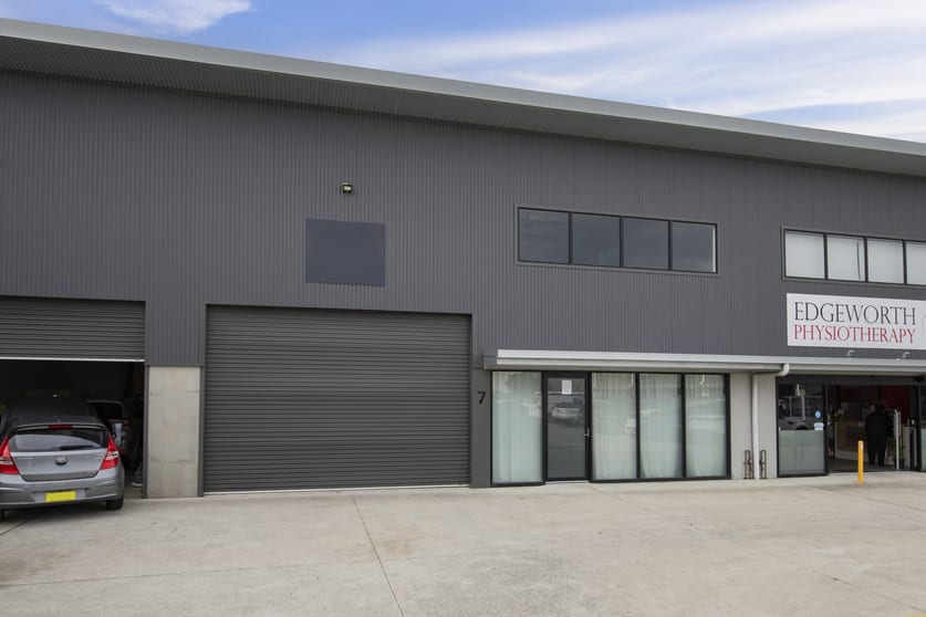 Click to view all images 7/14 Superior Avenue Edgeworth NSW 2285 - Image 2