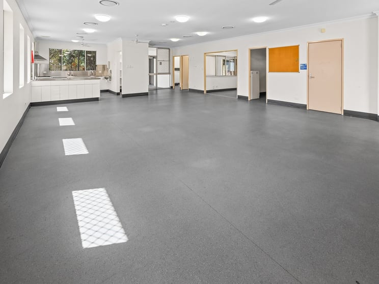 Click to view all images 201 Archerfield Road Richlands QLD 4077 - Image 3
