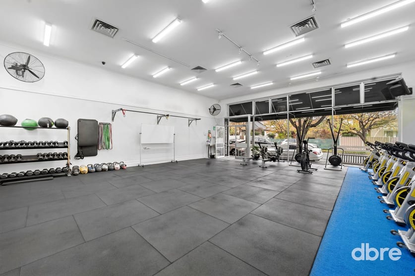 Click to view all images 587 Hampton Street Hampton VIC 3188 - Image 2