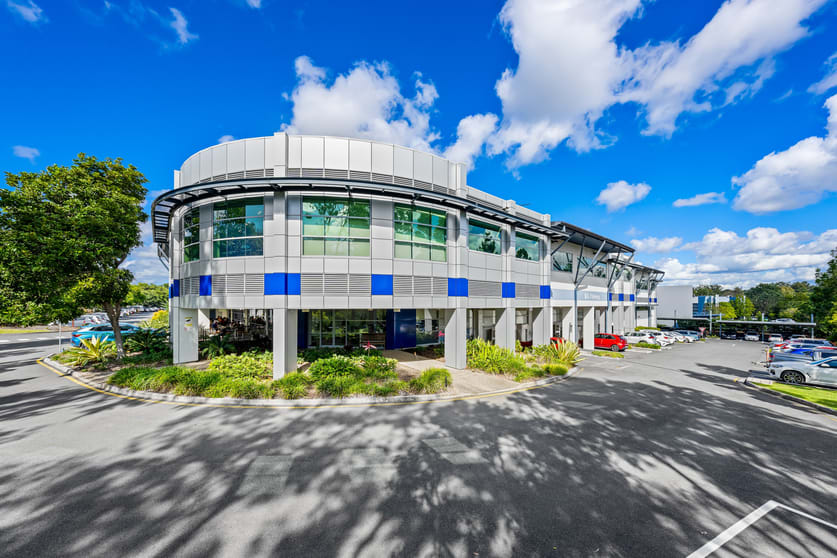 Click to view all images 11-19 Riverview Place Murarrie QLD 4172 - Image 2