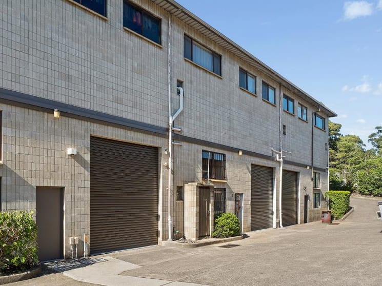 Click to view all images Unit 4/2 Richard Close North Rocks NSW 2151 - Image 3