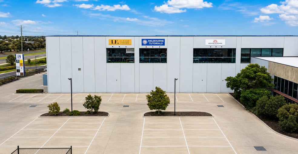 Click to view all images 11/ 45 Tallis Circuit Truganina VIC 3029 - Image 2