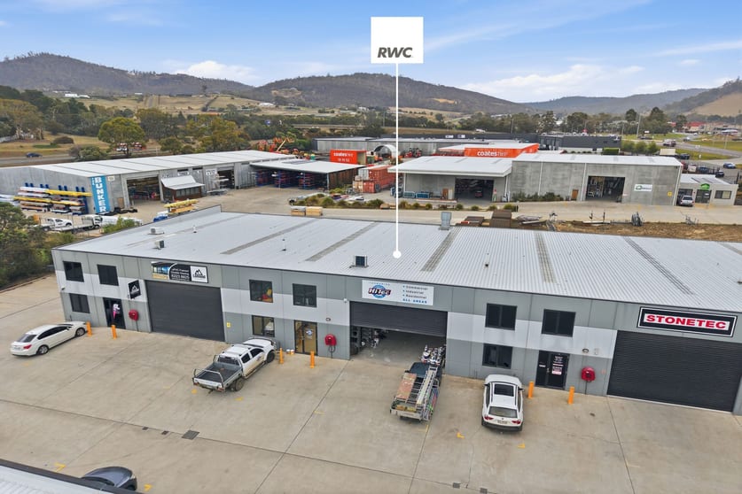 Click to view all images 4/14 Kennedy Drive Cambridge TAS 7170 - Image 3
