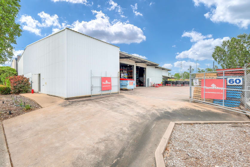 Click to view all images 60 Raphael Road Winnellie NT 0820 - Image 3