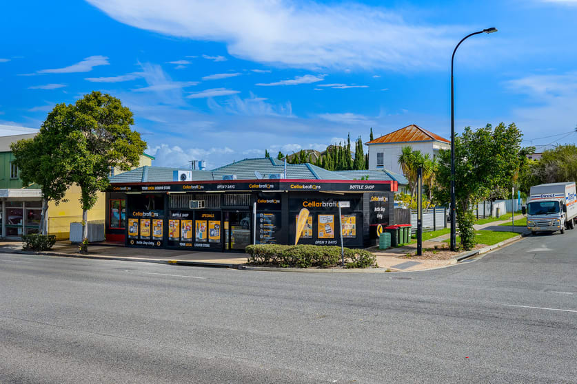 325 Oxley Avenue Margate QLD 4019 - Image 3