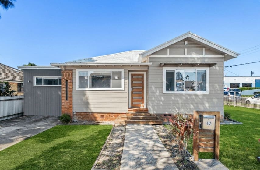 Click to view all images 47 West Street Wollongong NSW 2500 - Image 1