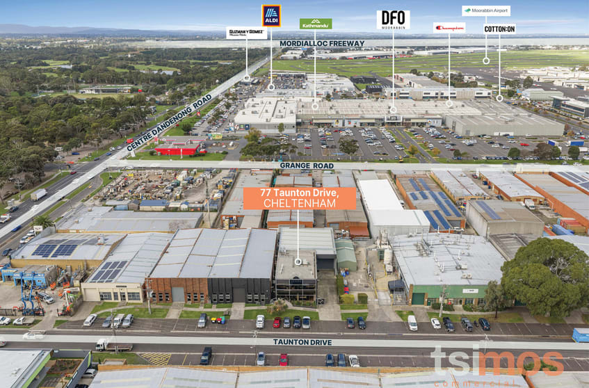 Click to view all images 77 Taunton Drive Cheltenham VIC 3192 - Image 1