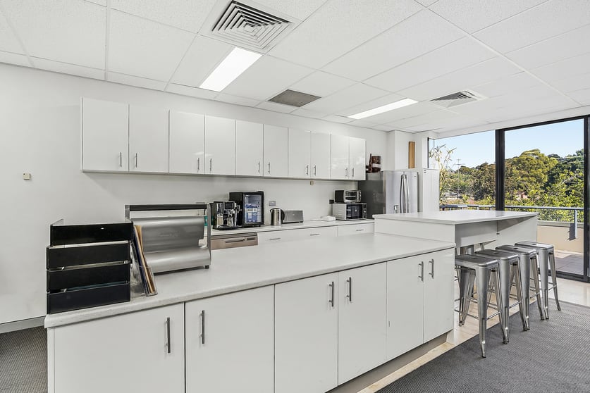 Click to view all images 10 & 11/1 Mona Vale Road Mona Vale NSW 2103 - Image 3