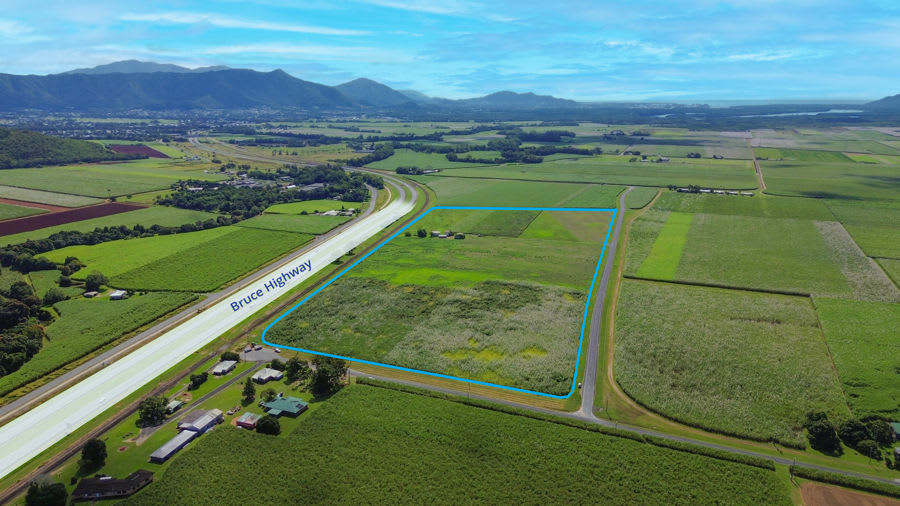 Click to view all images 71630 Bruce Highway Edmonton QLD 4869 - Image 1