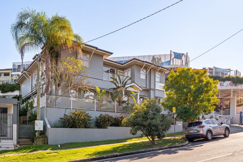 Click to view all images 17 Guthrie Street Paddington QLD 4064 - Image 1