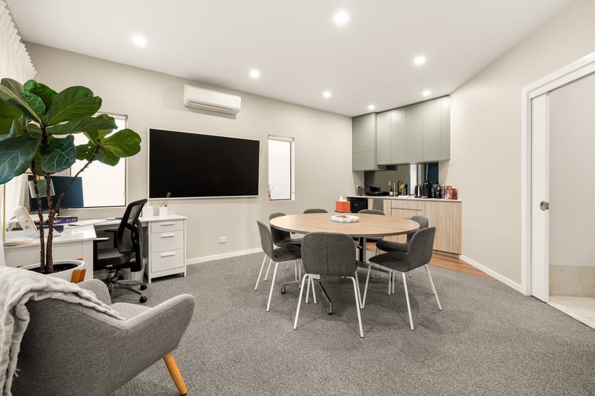 Click to view all images 17 Guthrie Street Paddington QLD 4064 - Image 3