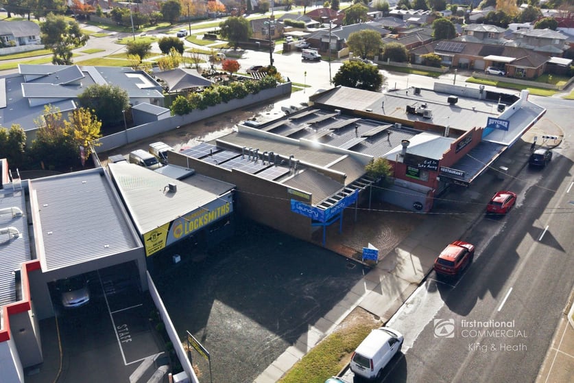 Click to view all images 422B Main Street Bairnsdale VIC 3875 - Image 3