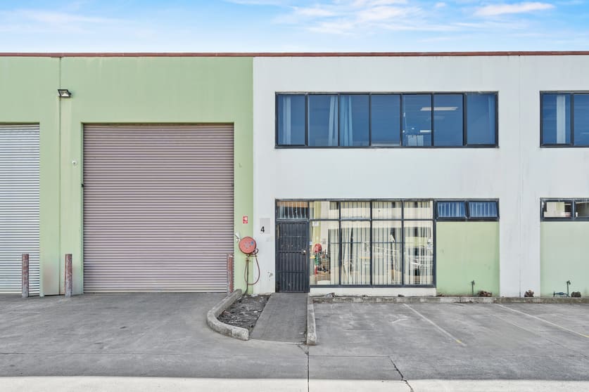 Click to view all images 4/143-155 Bonds Road Riverwood NSW 2210 - Image 1