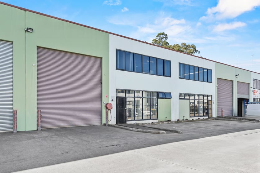 Click to view all images 4/143-155 Bonds Road Riverwood NSW 2210 - Image 3