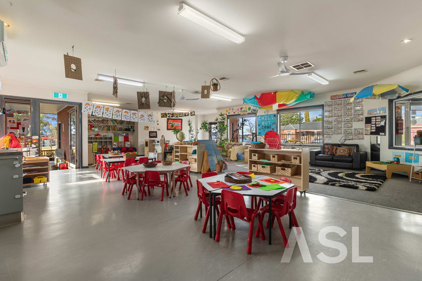 6 Clifton Drive Bacchus Marsh VIC 3340 - Image 2